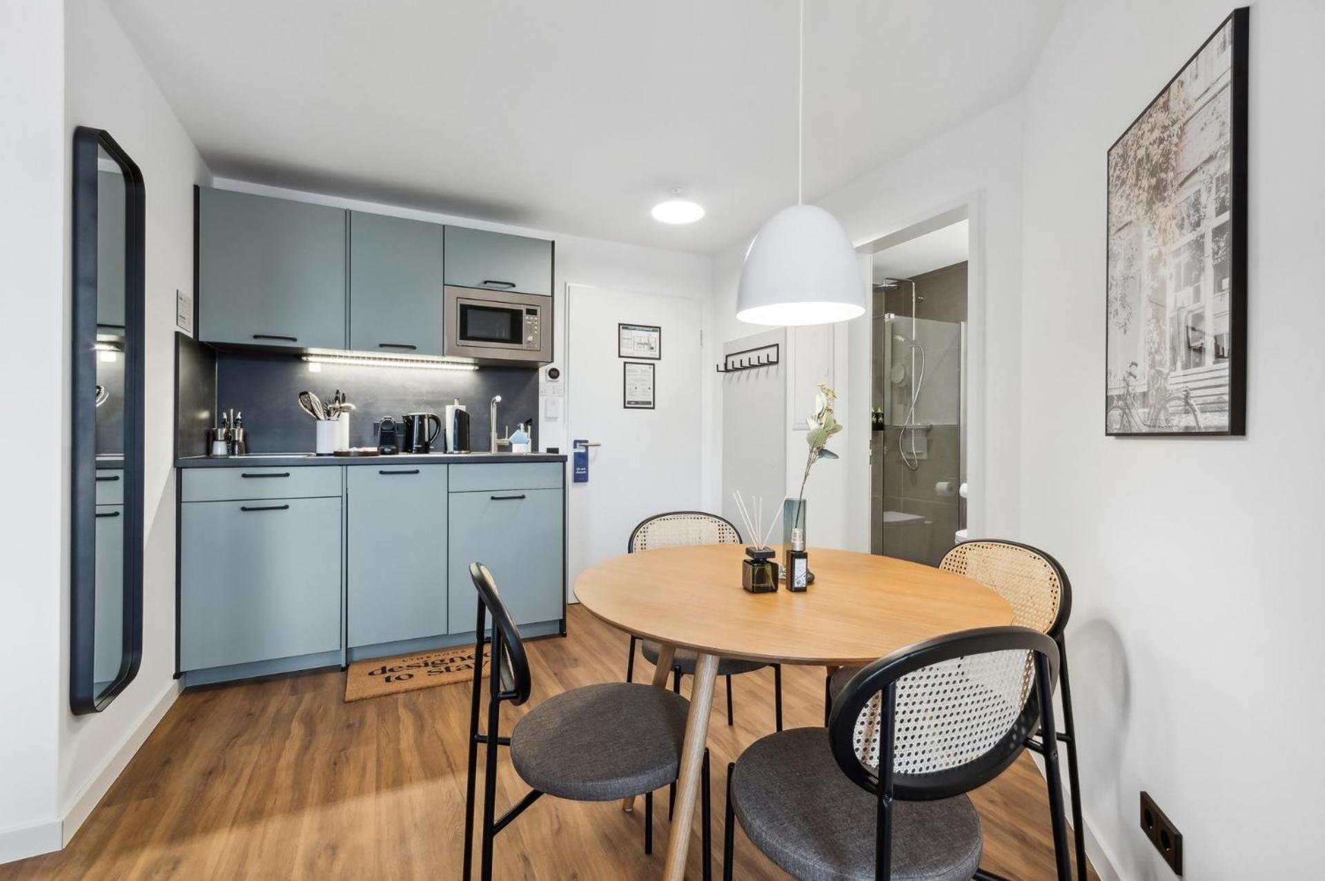Limehome Oberhausen Paul-Reusch-Str Eksteriør billede